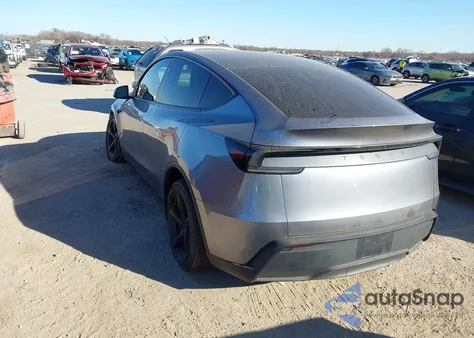 2026 Tesla Model Y Premium Rear-Wheel Drive z USA, uszkodzony, nr VIN 7SAYGDED9TA449264